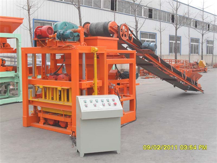 QTJ4-26C medium size concrete block production plant for interlocking bricks and cement blocks